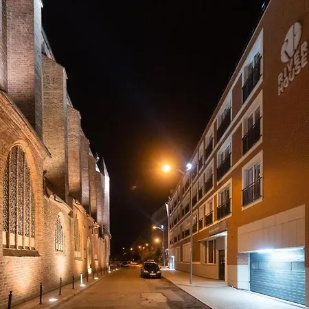 600 Bulwary Stare No 1 Apartament